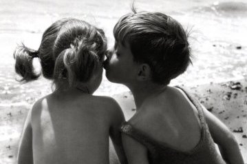 サプライズムービー